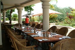 Ilala Lodge Dining on the terrace