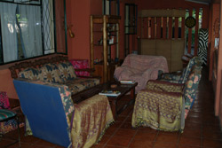 Lorries Bed and Breakfast lounge area
