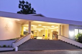 The entrance to Cresta Sprayview Hotel - Victoria Falls Accommodation The entrance to Cresta Sprayview Hotel - Victoria Falls Accommodation