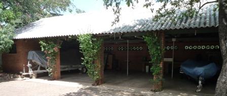 Victoria Falls house