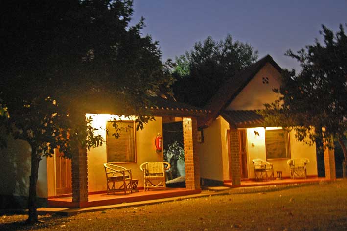 livingstone guest lodge