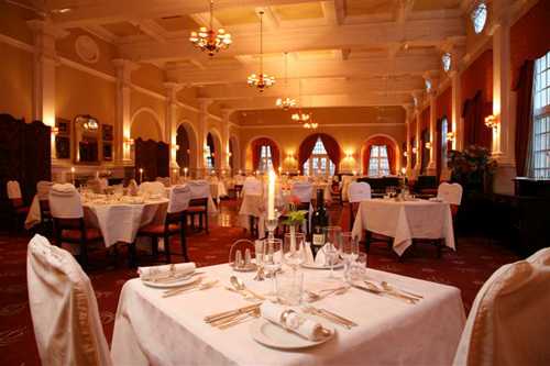 The luxurious Livingstone Room at the Victoria Falls Hotel The luxurious Livingstone Room at the Victoria Falls Hotel