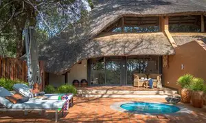 Albida Lodge exterior