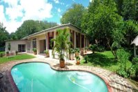 The Villa Victoria Villa Victoria, self catering house for up to 10 in Victoria Falls