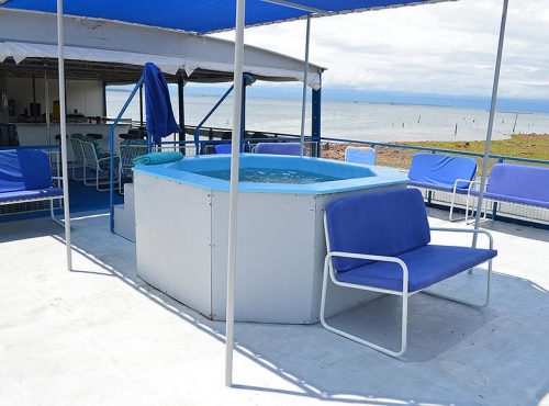 Osprey Houseboat, Lake Kariba, Zimbabwe