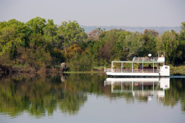 Budget Zambezi cruise near Victoria Falls