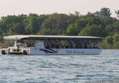 Lunch cruises on the Zambezi