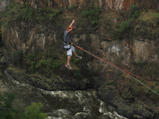Exhilarating gorge swing