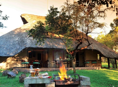 Lokuthula lodge - self catering and family Victoria Falls accommodation