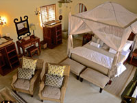 Spacious luxury room at Camelthorn Lodge - Hwange National Park, Zimbabwe