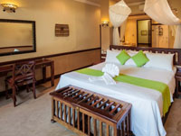 Luxurious Chobe Princess Houseboat