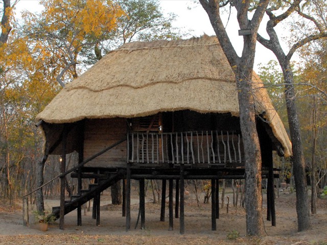 Elevated thatched room