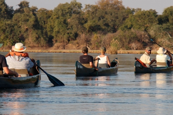 Canoeing the Zambezi in Mana Pools