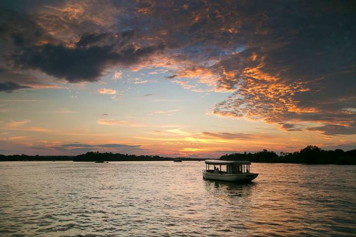 Ra Ikane luxury Sunset cruise on the Zambezi River - Victoria Falls activities, Zimbabwe
