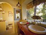 En-suite bathroom of The Bird House