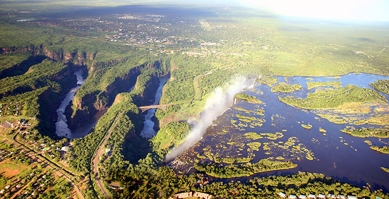 Victoria Falls Gorge - the formation, history, threats