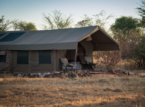 Hwange Bush Camp, Hwange National Park, Zimbabwe