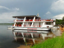 Abangane Houseboat on Lake Kariba - Binga, Zimbabwe Abangane Houseboat on Lake Kariba - Binga, Zimbabwe