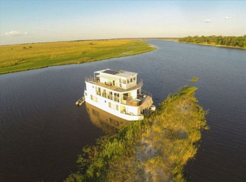 Chobe Princess Houseboat - Chobe River - Namibia