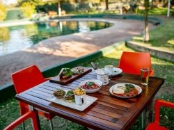 In da Belly Restaurant for casual dining at Victoria Falls Rest Camp In da Belly Restaurant for casual dining at Victoria Falls Rest Camp