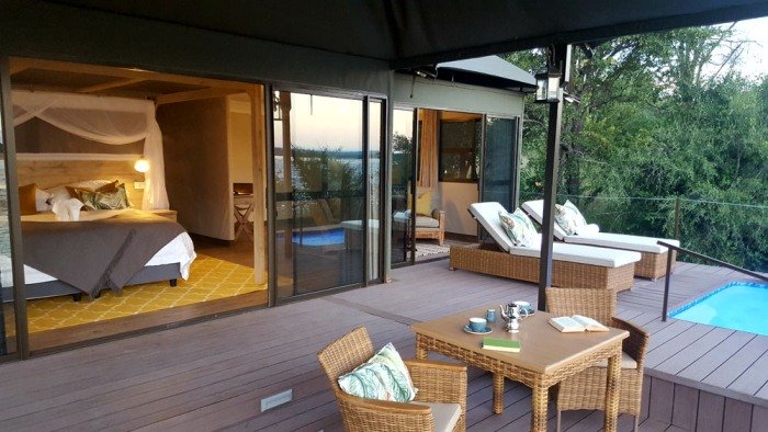 Private deck with plunge pool