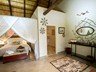 ...deluxe rooms