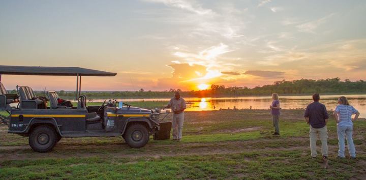 Game drive and bush dining