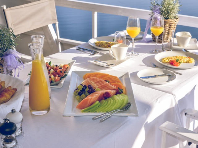 Breakfast on the Zambezi River