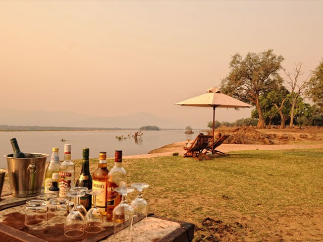 Sundowners in Lower Zambezi River, Mana Pools