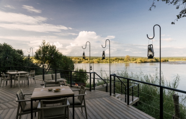 Zambezi Sands deck with views of the river